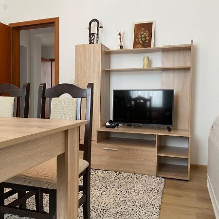 Apartment Kirili And Metodi 41-8 Berkovitsa Exterior photo